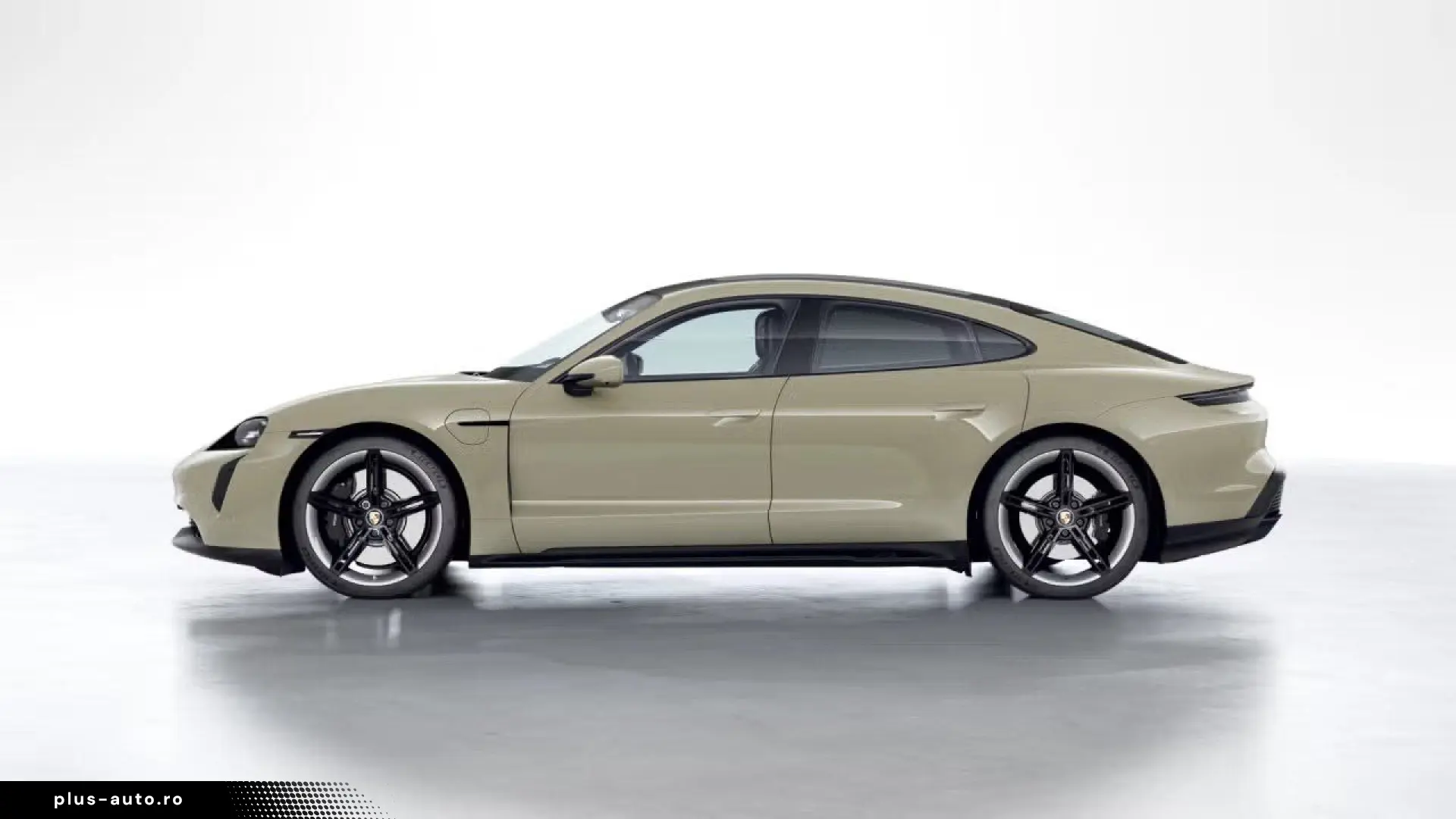 PORSCHE Taycan GTS Panoramic Sunshine Control