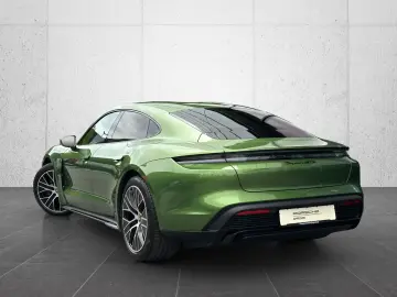 PORSCHE Taycan GTS BOSE Rückfahrkamera 20-Zoll