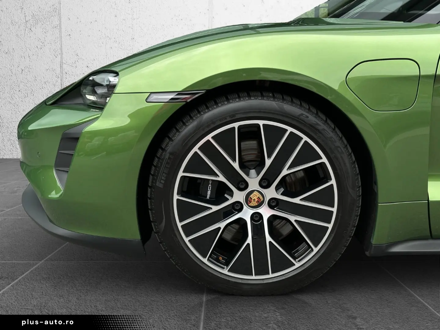 PORSCHE Taycan GTS BOSE Rückfahrkamera 20-Zoll
