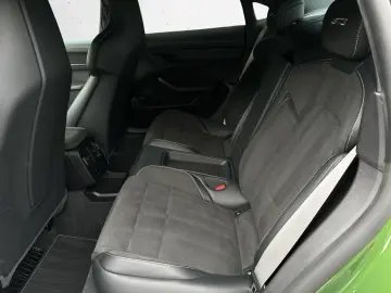 PORSCHE Taycan GTS BOSE Rückfahrkamera 20-Zoll