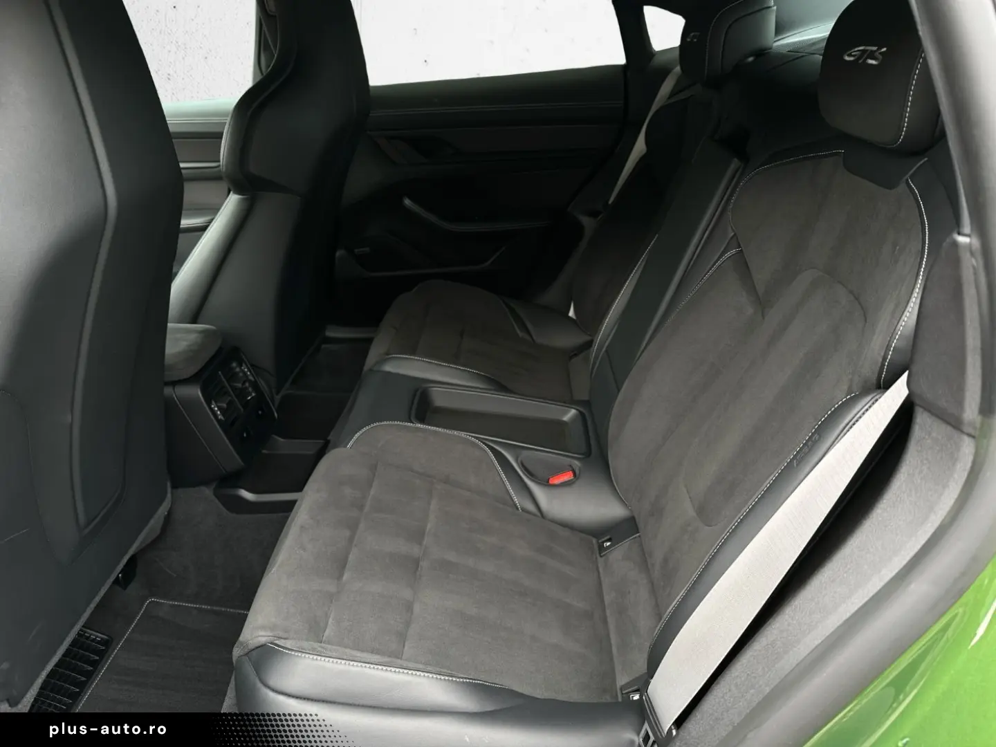 PORSCHE Taycan GTS BOSE Rückfahrkamera 20-Zoll