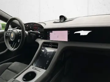 PORSCHE Taycan GTS BOSE Rückfahrkamera 20-Zoll