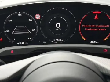 PORSCHE Taycan GTS BOSE Rückfahrkamera 20-Zoll