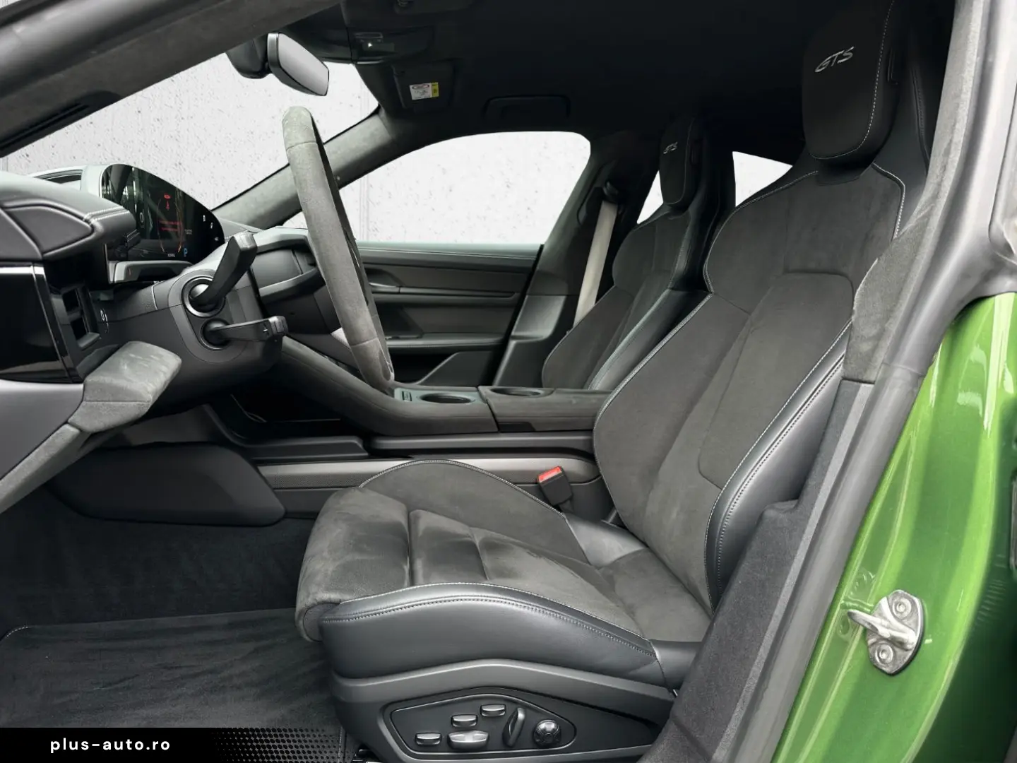 PORSCHE Taycan GTS BOSE Rückfahrkamera 20-Zoll