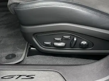 PORSCHE Taycan GTS BOSE Rückfahrkamera 20-Zoll