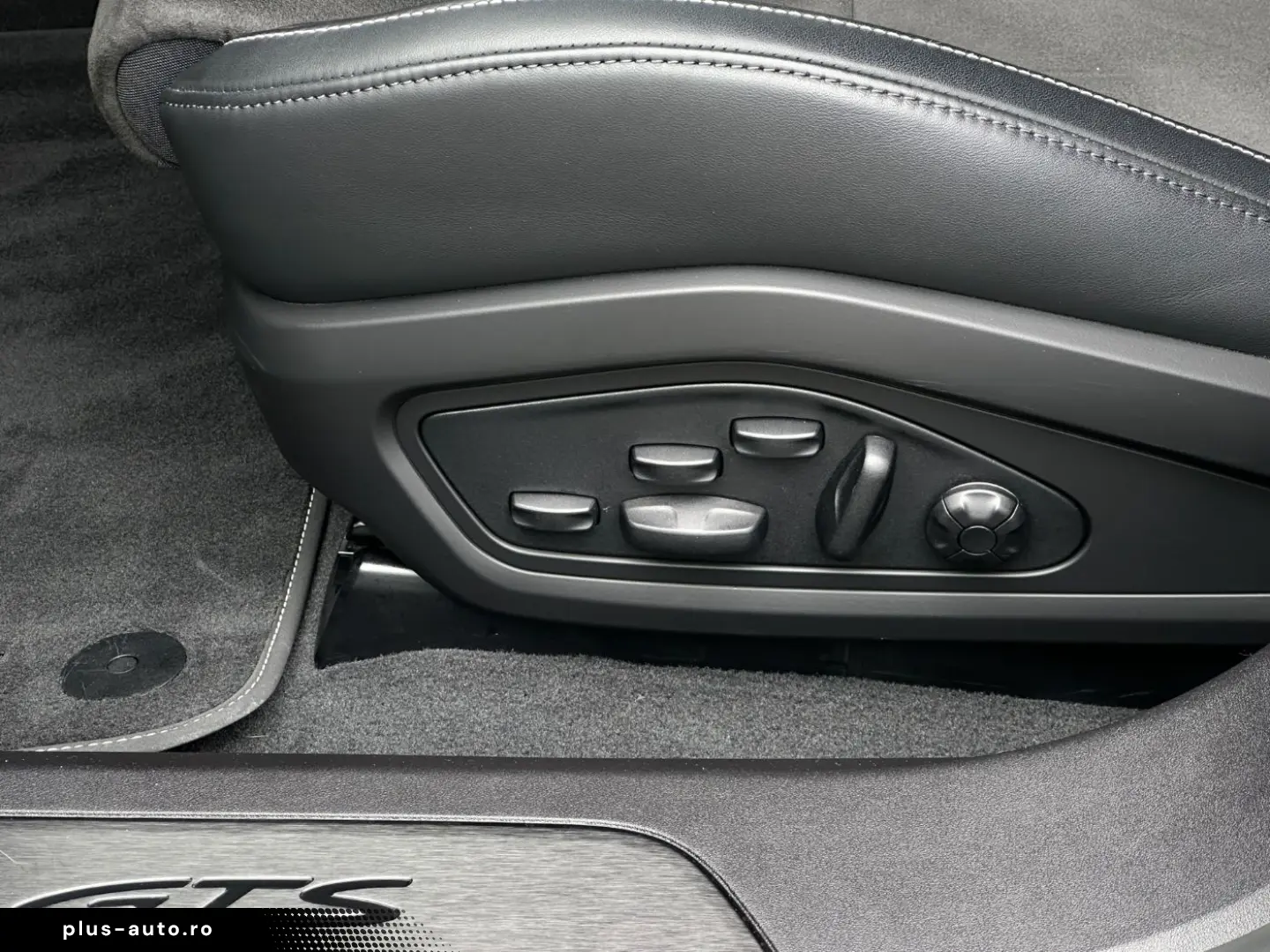 PORSCHE Taycan GTS BOSE Rückfahrkamera 20-Zoll
