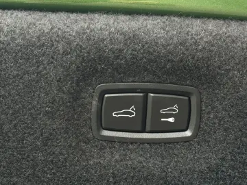 PORSCHE Taycan GTS BOSE Rückfahrkamera 20-Zoll