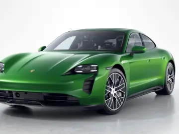 PORSCHE Taycan GTS BOSE Rückfahrkamera 20-Zoll