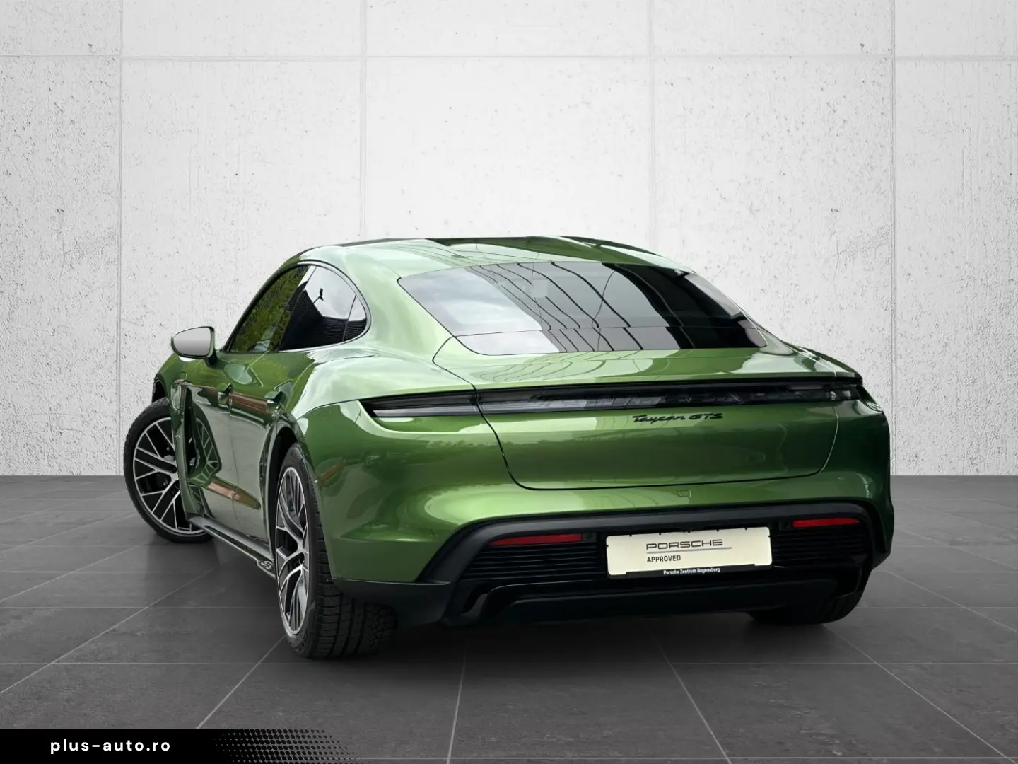 PORSCHE Taycan GTS BOSE Rückfahrkamera 20-Zoll