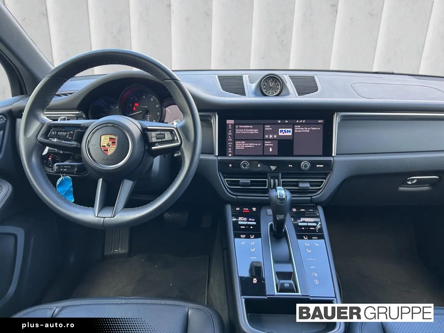 PORSCHE Macan LED Navi DAB Sitzheizung 3-Zonen-Klima Rüc