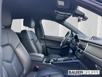 PORSCHE Macan LED Navi DAB Sitzheizung 3-Zonen-Klima Rüc