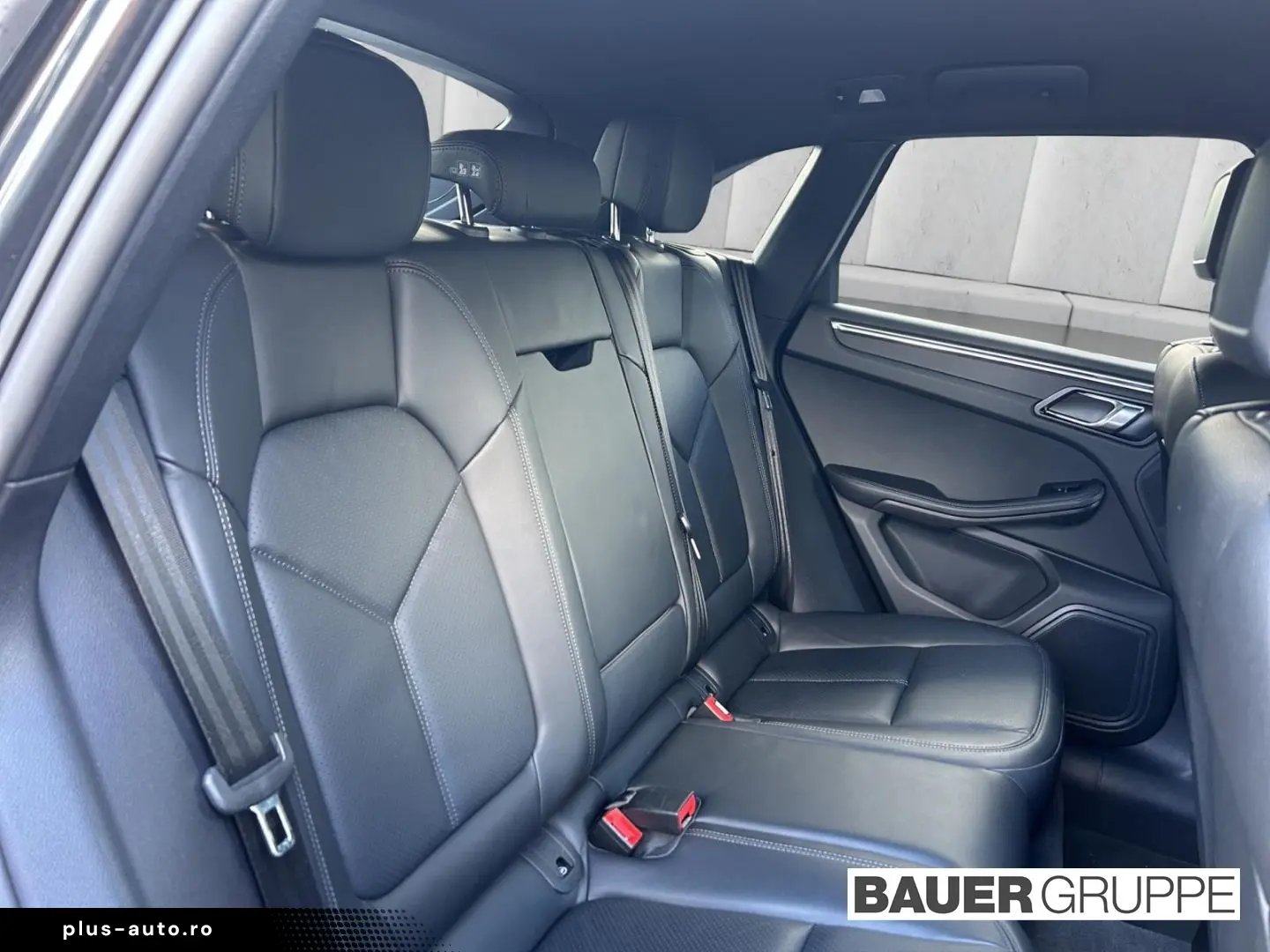 PORSCHE Macan LED Navi DAB Sitzheizung 3-Zonen-Klima Rüc