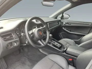 PORSCHE Macan T 75l  PDLS    Privacy  Servo   Tempolim.