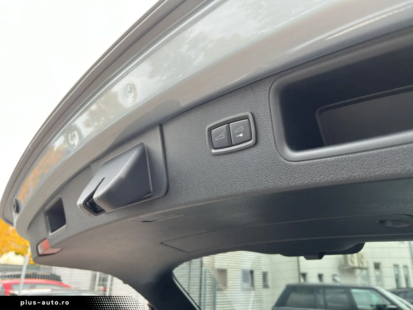 PORSCHE Macan T 75l  PDLS    Privacy  Servo   Tempolim.