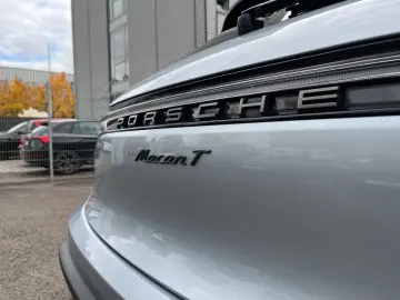 PORSCHE Macan T 75l  PDLS    Privacy  Servo   Tempolim.