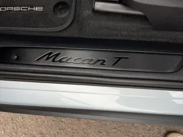 PORSCHE Macan T 75l  PDLS    Privacy  Servo   Tempolim.