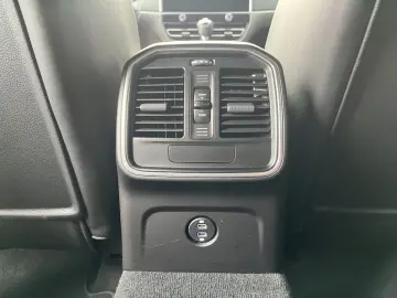 PORSCHE Macan T 75l  PDLS    Privacy  Servo   Tempolim.