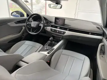 AUDI A4 Business  2016