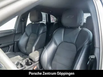 PORSCHE Macan GTS Surround-View BOSE 21-Zoll Luftfederun