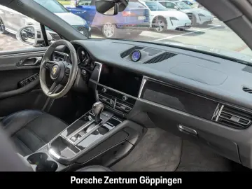 PORSCHE Macan GTS Surround-View BOSE 21-Zoll Luftfederun