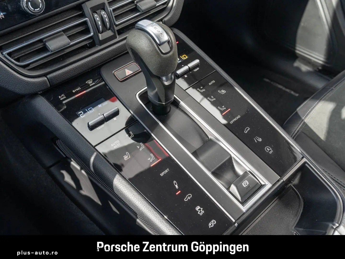PORSCHE Macan GTS Surround-View BOSE 21-Zoll Luftfederun