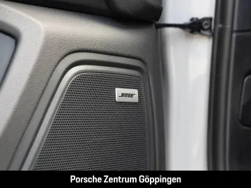 PORSCHE Macan GTS Surround-View BOSE 21-Zoll Luftfederun