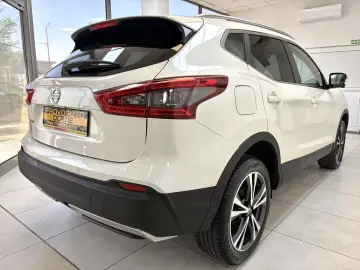 NISSAN QASHQAI Tekna Plus  2018