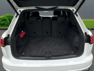 VW Touareg R-Line 4Motion Sportpaket Navi Leder LED