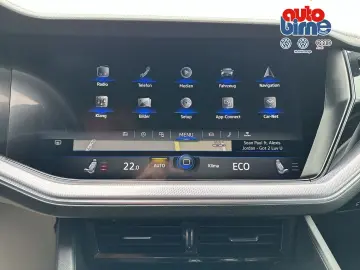 VW Touareg R-Line 4Motion Sportpaket Navi Leder LED