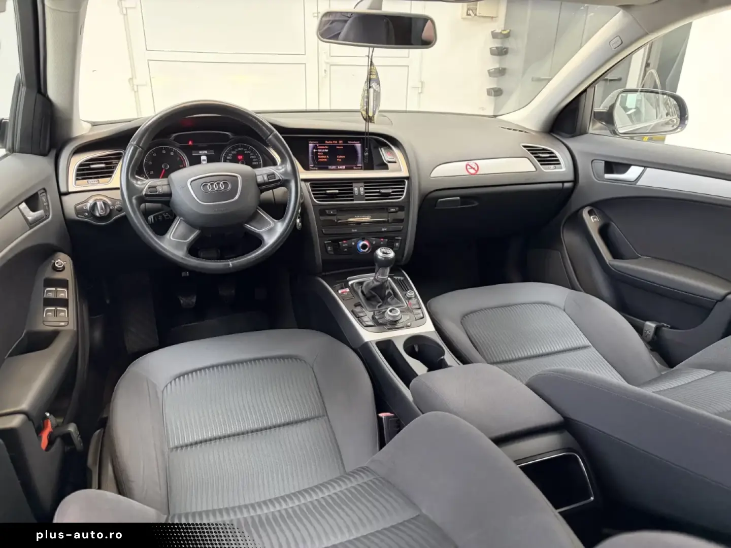 AUDI A4 Business  2013