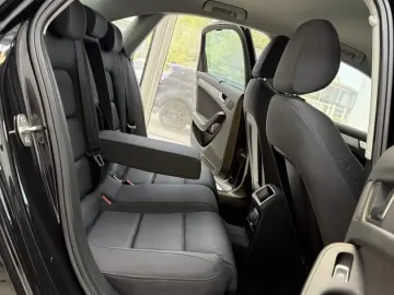 AUDI A4 Business  2013