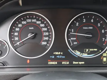 BMW Seria 3 328i GT Automat Sport Line
