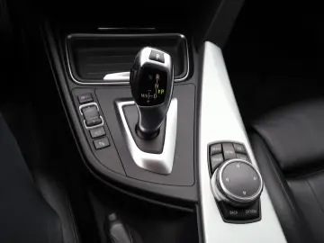 BMW Seria 3 328i GT Automat Sport Line