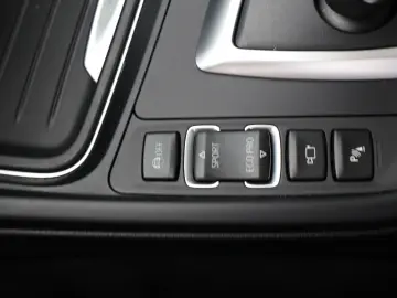 BMW Seria 3 328i GT Automat Sport Line