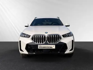 BMW X6 xDrive30d M Sport AHK Pano 22 LMR Standhzg.