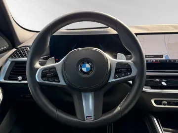 BMW X6 xDrive30d M Sport AHK Pano 22 LMR Standhzg.