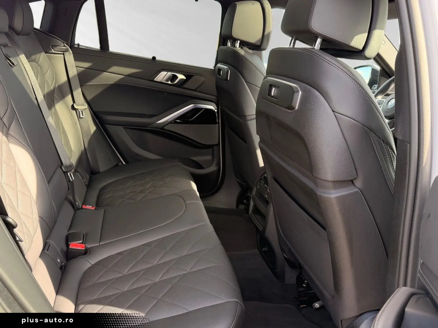 BMW X6 xDrive30d M Sport AHK Pano 22 LMR Standhzg.