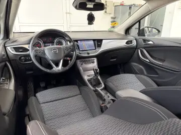 OPEL ASTRA K Business  2016