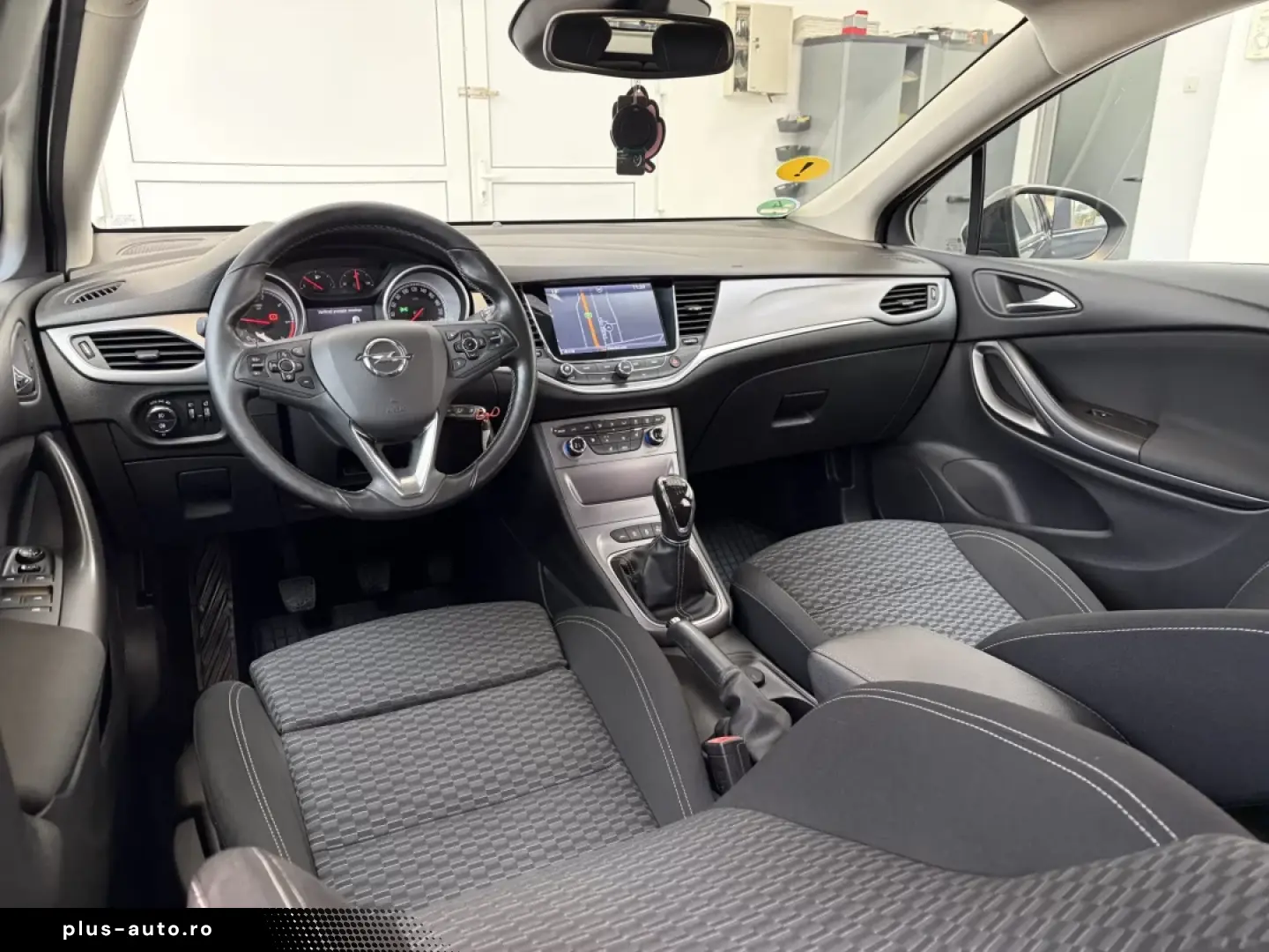 OPEL ASTRA K Business  2016