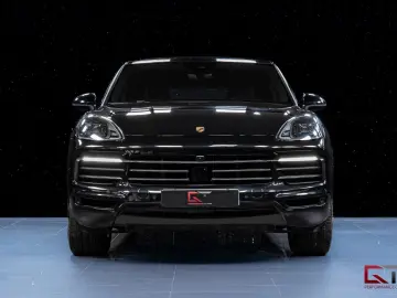 PORSCHE Cayenne E-Hyb Coupé Platinum Edt 22  Pano HuD