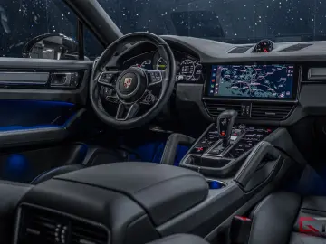 PORSCHE Cayenne E-Hyb Coupé Platinum Edt 22  Pano HuD