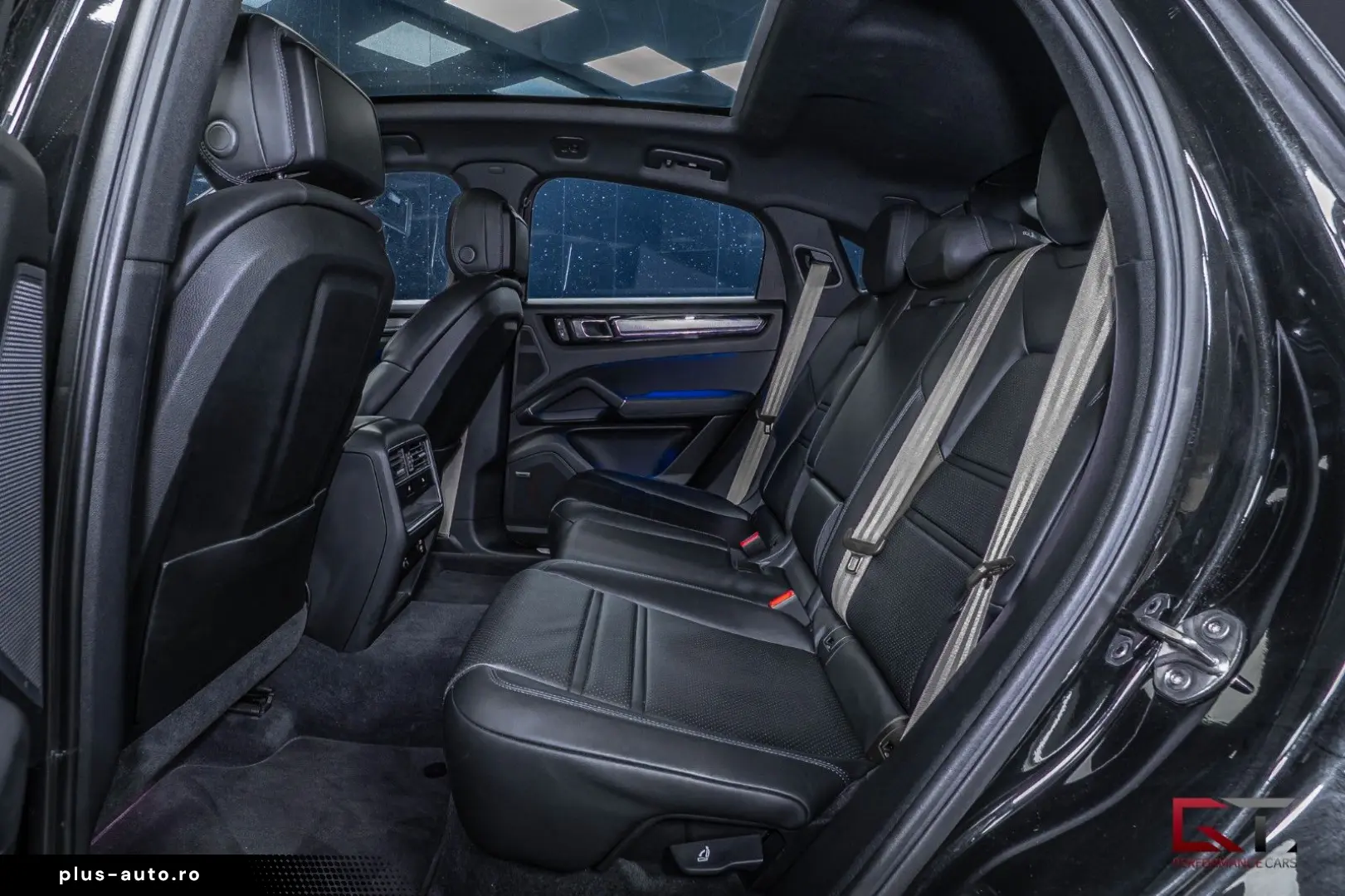 PORSCHE Cayenne E-Hyb Coupé Platinum Edt 22  Pano HuD