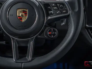 PORSCHE Cayenne E-Hyb Coupé Platinum Edt 22  Pano HuD