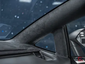 LAMBORGHINI Aventador SVJ Carbon Lifting Camera NOVITEC