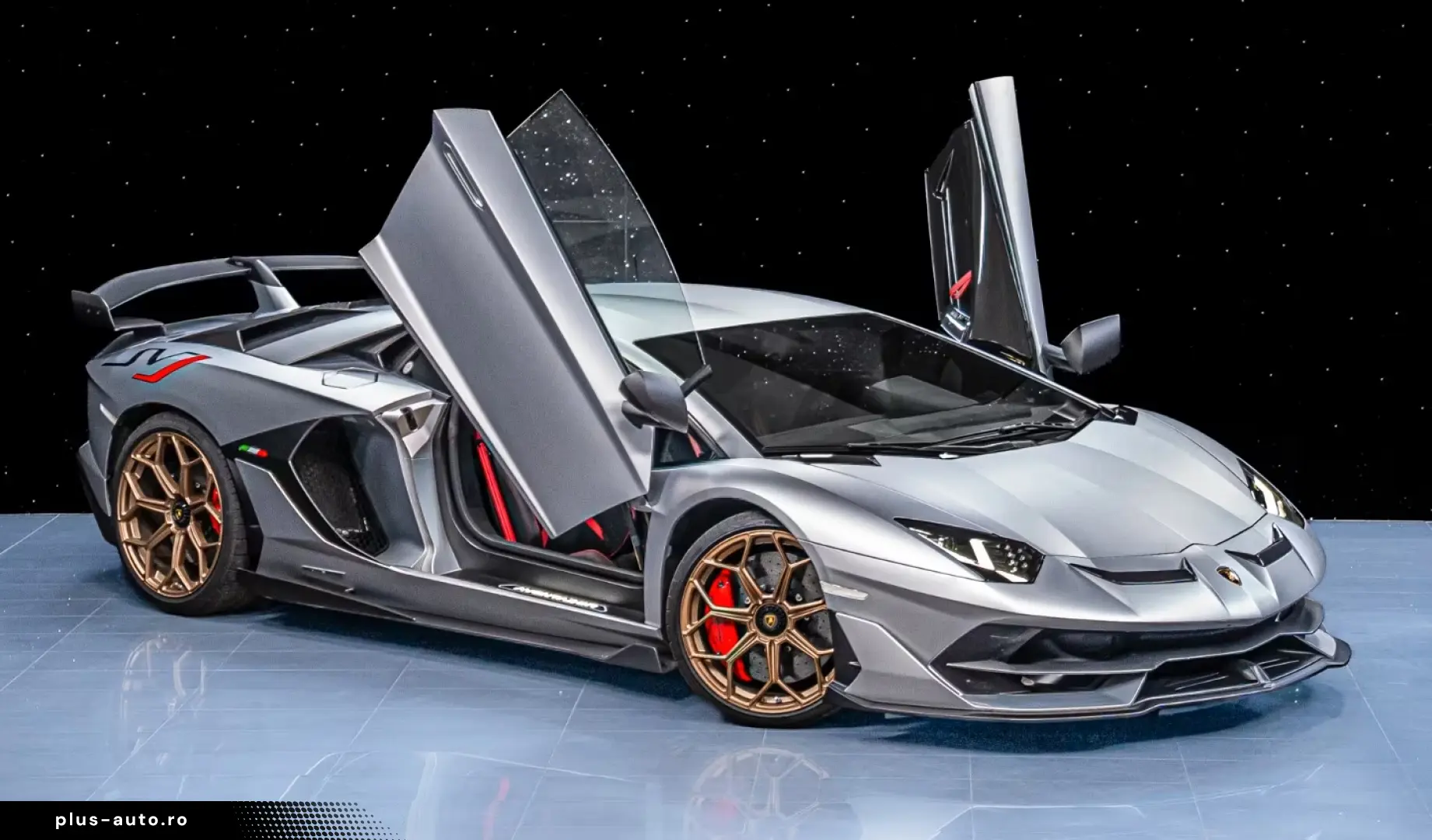 LAMBORGHINI Aventador SVJ Carbon Lifting Camera NOVITEC