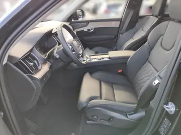 VOLVO XC90 T8 Plus Dark Plug-In Hybrid AWD 7-Sitzer Na