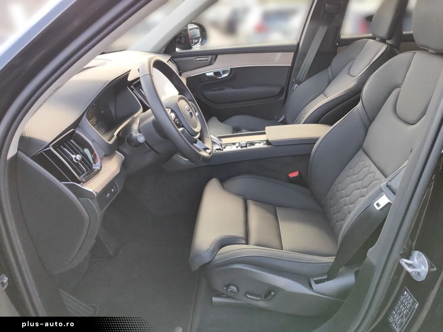 VOLVO XC90 T8 Plus Dark Plug-In Hybrid AWD 7-Sitzer Na