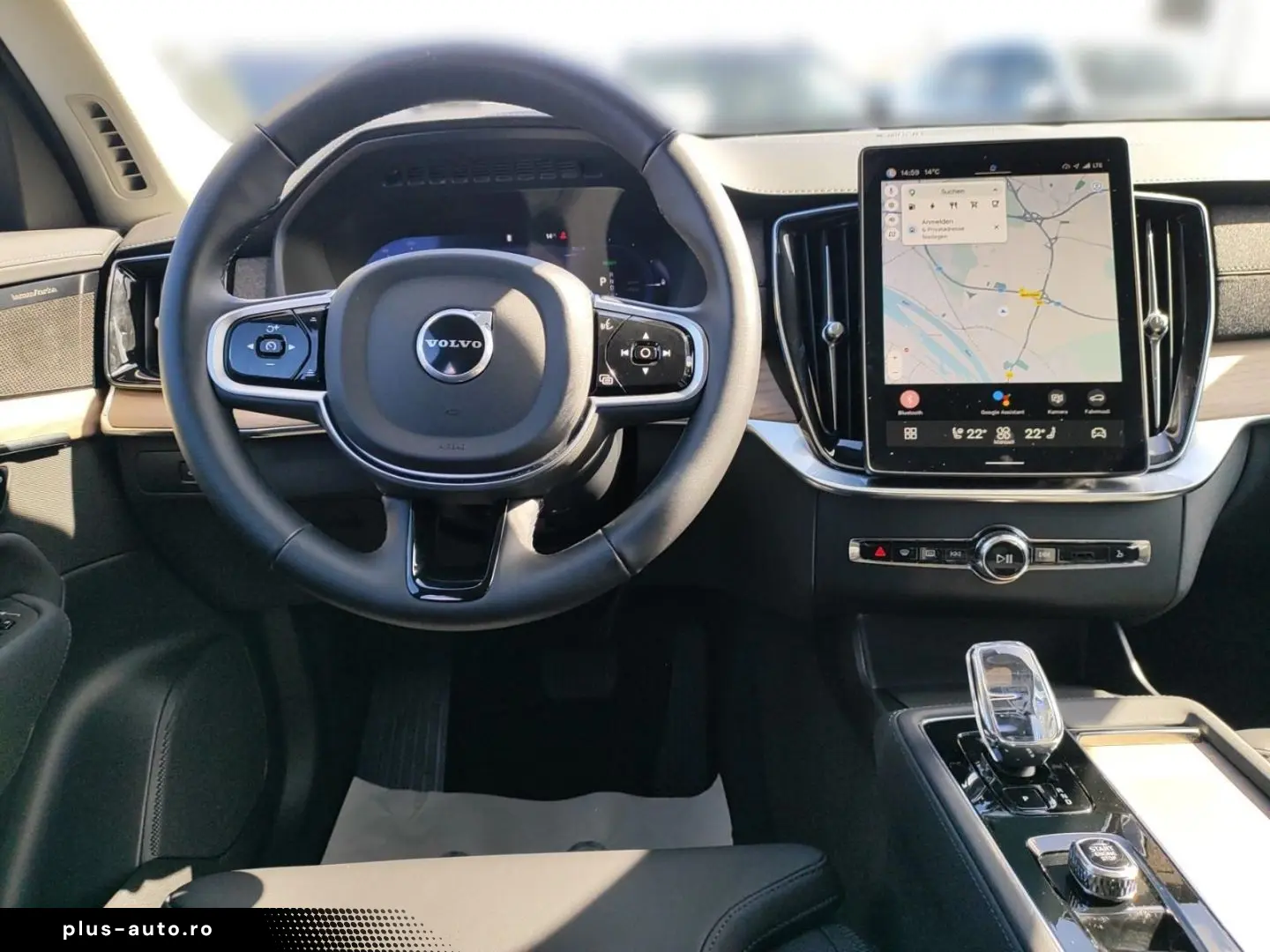 VOLVO XC90 T8 Plus Dark Plug-In Hybrid AWD 7-Sitzer Na