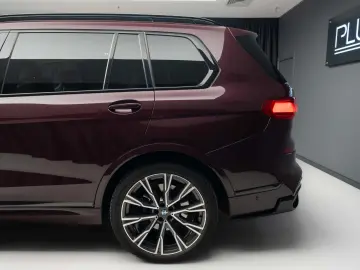 BMW G7X  X7 XDRIVE 40I