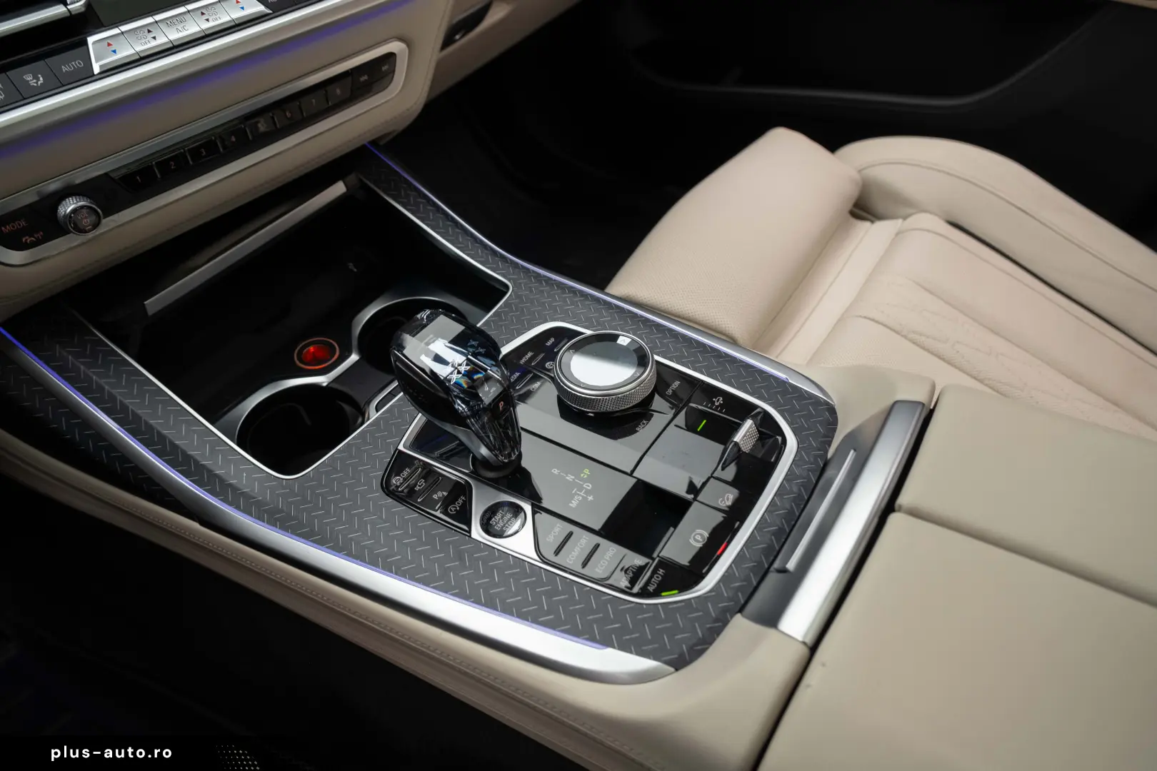 BMW G7X  X7 XDRIVE 40I